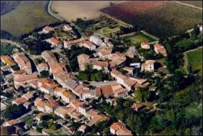 Je vous propose de partir &agrave; la d&eacute;couverte de Cambieure. "Circulade" Audoise, elle se situe en r&eacute;gion ...