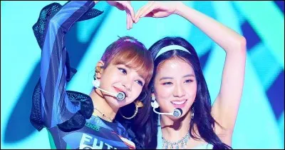 Qui sont ces deux chanteuses ?