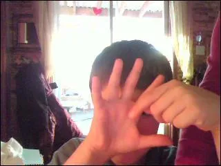 Comment dit-on la main en anglais ?