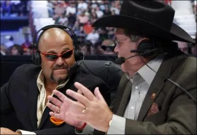 Quel ancien commentateur de la wwe a rejoint la tna ?