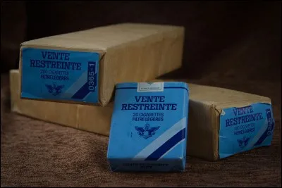 Elle est parfois de la revue, c'est la...