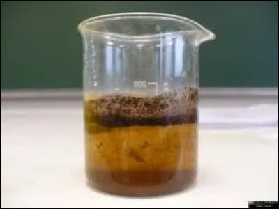 Quelle expérience faut-il réaliser pour séparer la terre de l'eau ?