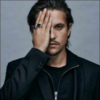 Quel est son vrai nom ?