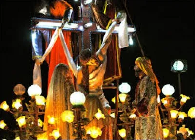 Dans quel département célébrons-nous le Vendredi-Saint ?