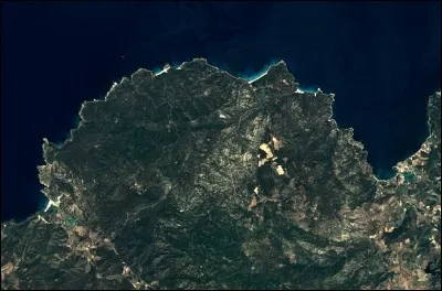 Le prénom de toutes les héroïnes de Pierre Benoit commence toujours par la lettre A. Dans quel roman trouve-t-on Aquilina ?