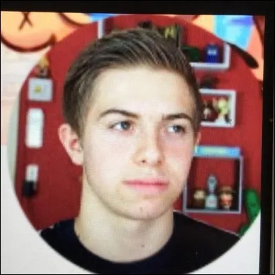 Comment s'appelle ce joueur de Fortnite ?