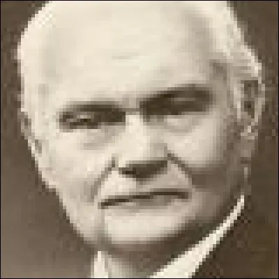 Qui a dit : « Le secret de ma réussite réside dans le fait que j'écris de la manière dont pense et parle mon lecteur. Je n'aurai jamais le prix Nobel. »