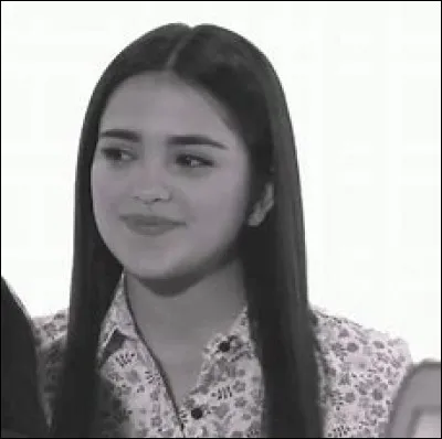 L'actrice en photo se nomme :