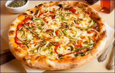 Si une pizza comporte 8 parts égales et que vous en mangez 2, quelle fraction en avez-vous mangée ?