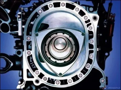 Quel est l'autre type de moteur thermique que le moteur traditionnel (la mazda RX-8 en est la dernière équipée )?