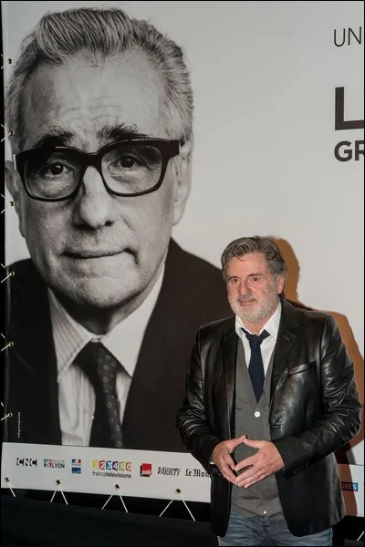 Daniel Auteuil fut l'invité d'honneur en 2019, du Festival Lumière". Dans quelle ville ?