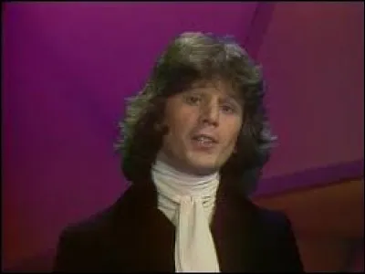 Gérard Lenorman chante ''Quelque chose et moi''. Qui a écrit ''Quelque chose de Tennessee'' pour Johnny Hallyday ?