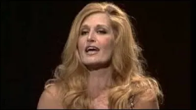 Dalida racontait en chanson l'histoire de ''Gigi l'amoroso''. Complétez les paroles.

''Je vais vous raconter
Avant de vous quitter
L'histoire d'un p'tit village près de ---------------''