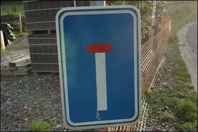 Ce pictogramme routier représente :