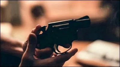 Ces polémiques ont émergé _______________ comportements violents que le film glorifierait.