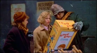 Pour combien la mère d'Andy a-t-elle acheté la poupée Chucky auprès d'un clochard ?