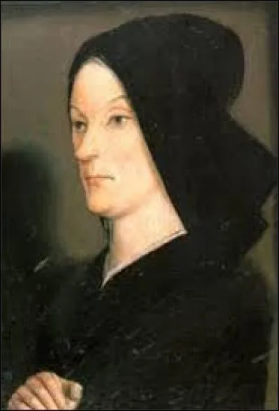 Le 22 avril 1422, il épouse Marie d'Anjou. Sa belle-mère, duchesse d'Anjou, comtesse du Maine et de Provence, reine de Naples et de Jérusalem, l'a soutenu tout au long de sa vie. Il s'agit de