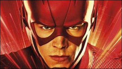 De qui Flash est-il amoureux depuis son enfance ?