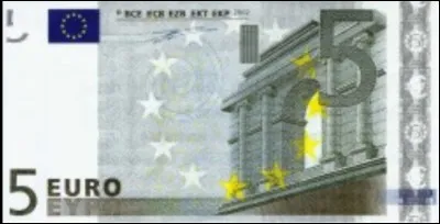 Une personne fait tomber 5 dans la rue en face de toi :