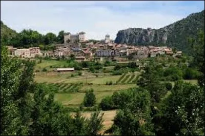 Commune d'Occitanie, Mostuéjouls se situe dans le département ...