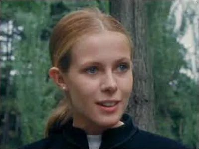 Elle est devenue célèbre avec son rôle de Christine Darbon, dans le cycle de François Truffaut ; on l'a vue ensuite dans "L'Homme qui n'était pas là", dans "Le Radeau de la Méduse" où elle joue le rôle de Reine Schmaltz, l'épouse du futur gouverneur. C'est ...