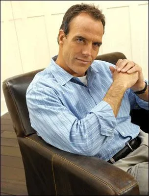 Richard Burgi n'a pas jou dans: