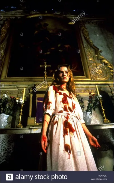 "Sous le soleil de Satan" est joué par Gérard Depardieu.