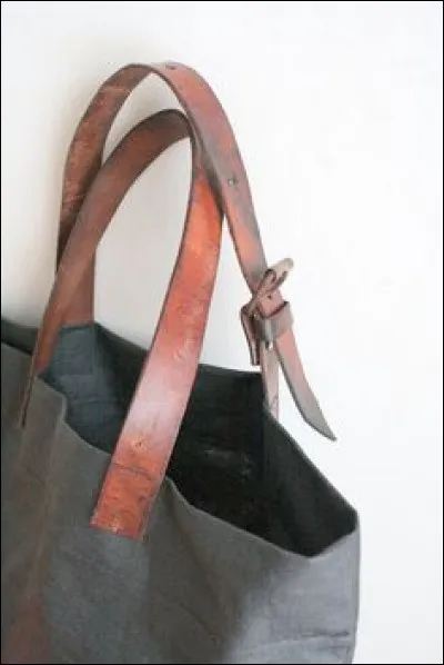 Le mot commence par "Es" :