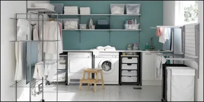 Proche de la demeure principale, c'est dans ce lieu que nous entretenons nos vêtements et linge de maison. C'est une...