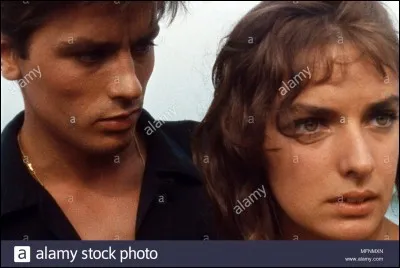 Dans le film "Plein Soleil", quel acteur accompagne Marie Laforêt ?