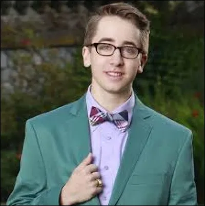 Ben leur présente Doug, le fils d'un nain de Blanche-Neige, de quel nain est-il le fils ?