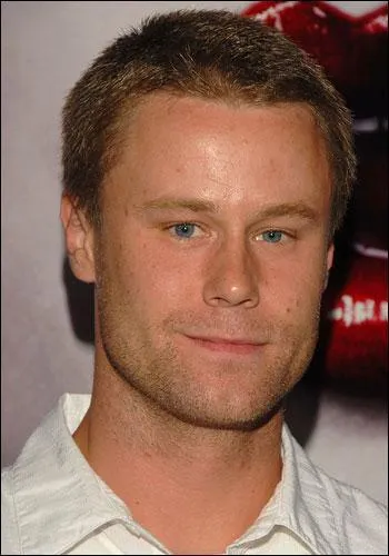 Qui joue le rle de Eric Hansen ?