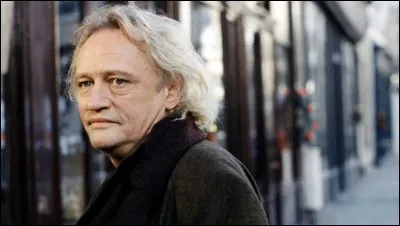 Il a obtenu trois fois le César du meilleur acteur dans un second rôle, pour "De battre mon coeur s'est arrêté", "Un prophète" et "Quai d'Orsay". Il était Marcel Péricourt dans "Au revoir là-haut". C'est ...