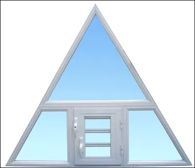 À quoi est égale la somme des angles d'un triangle ?