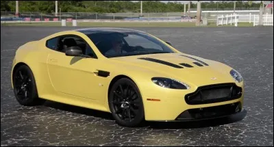Quel est le modèle de cette Aston Martin ?