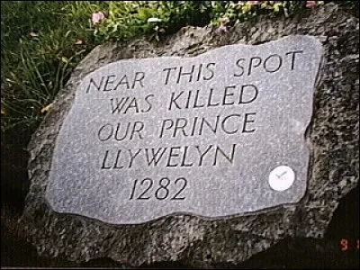 En 1282, Édouard Ier remporte la bataille d'Orewin Bridge sur le roi Llywelyn le Dernier ; il achève sa conquête en 1285. De quel royaume s'agit-il ?