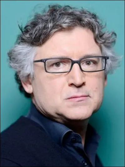 Qui est ce Michel, philosophe et essayiste qui défend une vision du monde hédoniste, épicurienne et athée ?