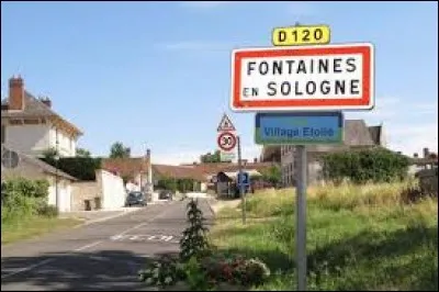 Nous sommes à présent dans le Centre-Val-de-Loire, à l'entrée de Fontaines-en-Sologne. Commune de l'arrondissement de Blois, elle se situe dans le département ...