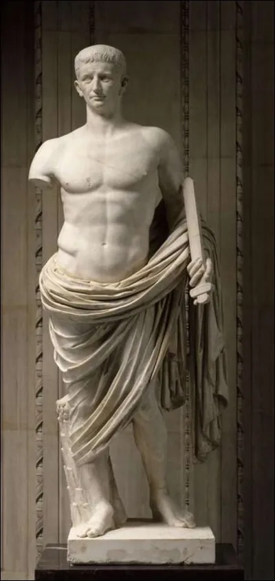 "Rome, ville ouverte" est un film mis en scène par Federico Fellini.