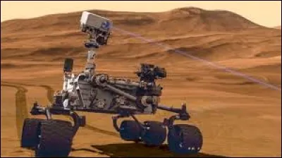 Quel est le petit nom de ce rover qui foule le sol martien depuis 2012 ?
