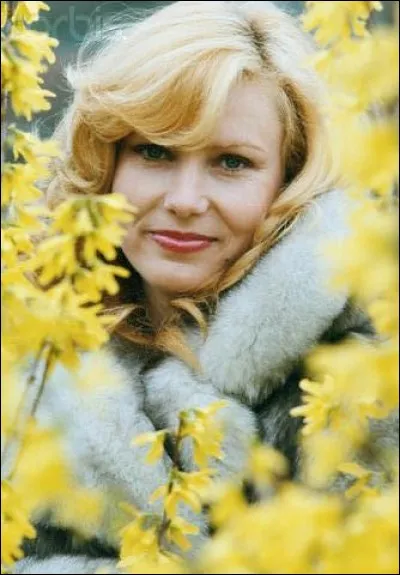 Quel être cher a-t-elle perdu en 1965 ?