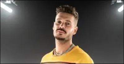 Complétez le titre de cette chanson : "Les...