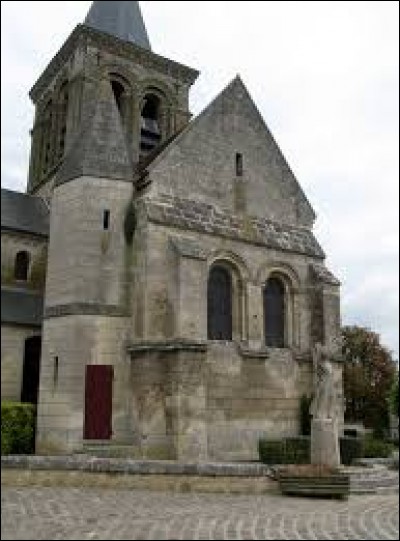 Nous commençons notre balade dans les Hauts-de-France, devant l'église Saint-Médard d'Acy. Commune de l'agglomération Soissonnaise, elle se situe dans le département ...