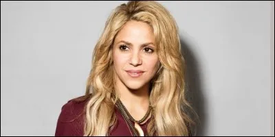 Quelle est la nationalité de Shakira, auteure-compositrice-interprète ?