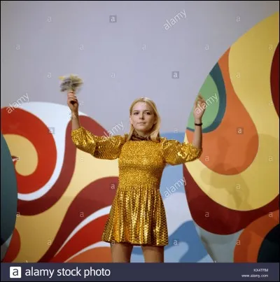 "Quand allons-nous nous marier " est un duo qu'elle interprète en...