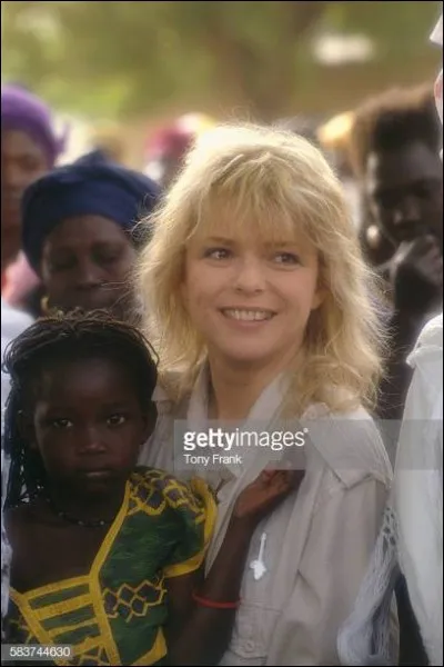 Dans la chanson "Le monologue d'Émilie", elle raconte...