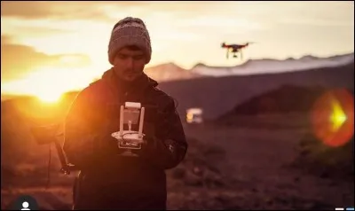 De quel groupe de Youtubeurs fait-il partie ?