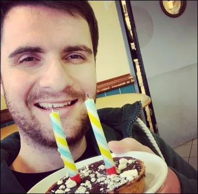 Quel âge a-t-il ? ... ans