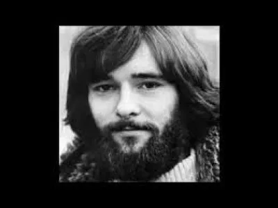 ''Parachutiste'' de Maxime Le Forestier fut interdite d'antenne en France.

''Puis on t'a donné des galons
Héros de toutes les défaites
Pour toutes les bonnes actions
Que tu as faites
Tu torturais en spécialiste
Parachutiste''

Comment les militaires français appelaient-ils l'instrument qui servait à la torture ?