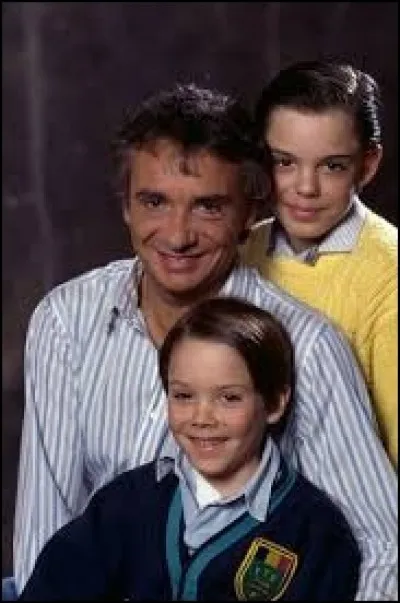 Michel Sardou chantait ''Un enfant'' alors que son fils qui allait devenir écrivain n'était pas encore né. Quel prénom lui a-t-il donné ?